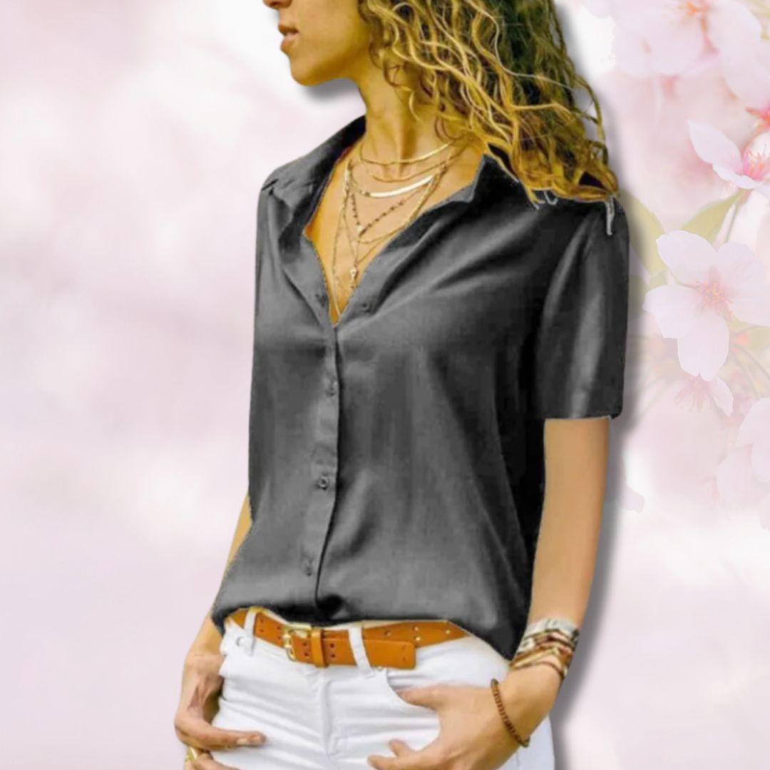 V-neck Button up Short Sleeved blousse